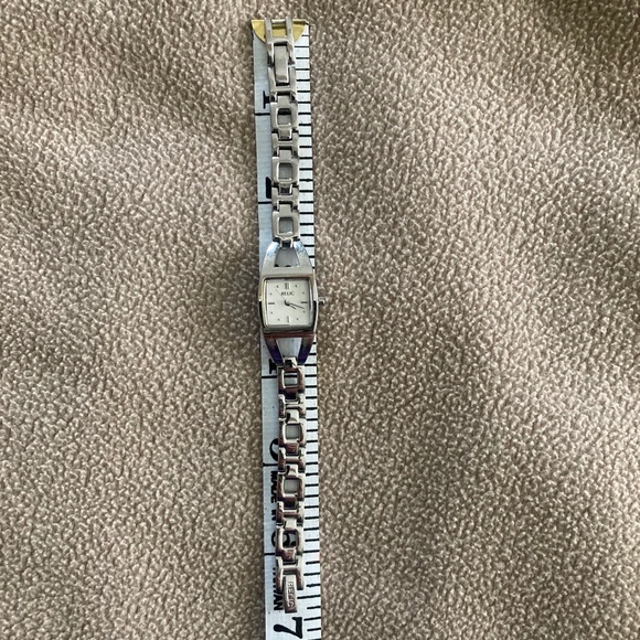 Relic Ladies Watch - Picture 4 of 9